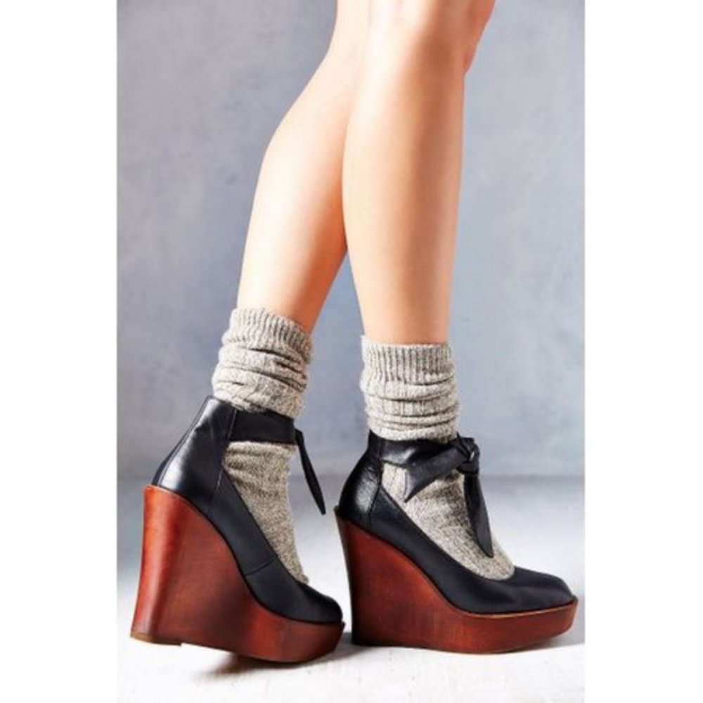 Kimchi Blue Sophie Ankle Tie Wedge